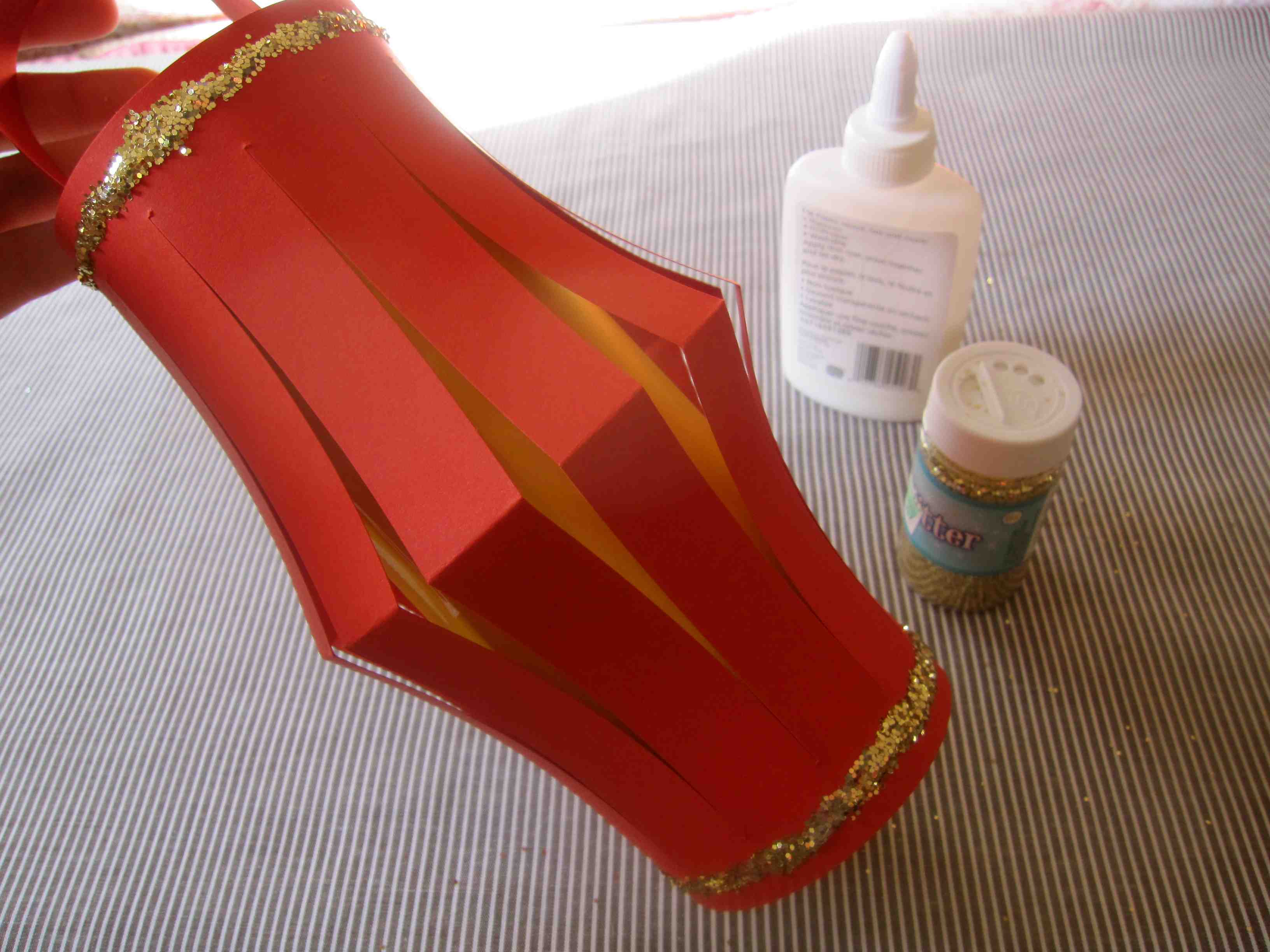 Making Paper Lanterns