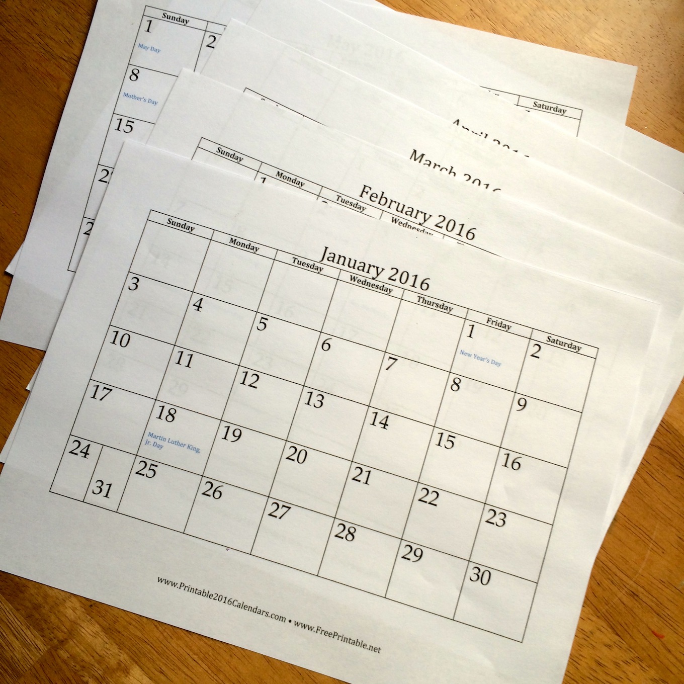 free printable yearly calendar for DIY kid's art calendar craft