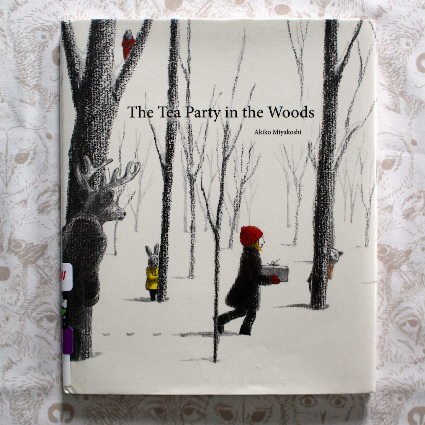 The Tea Party in the Woods by Akiko Miyakoshi + Pie Art Project and Pretend Play